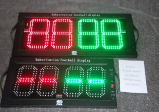 按键式足球换人牌